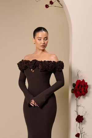 Wanderdoll - AINSLEIGH BARDOT ROSE MAXI DRESS - Chocolate